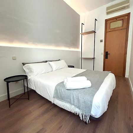 H21 Rooms Madrid Exterior foto