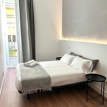 H21 Rooms Madrid Exterior foto