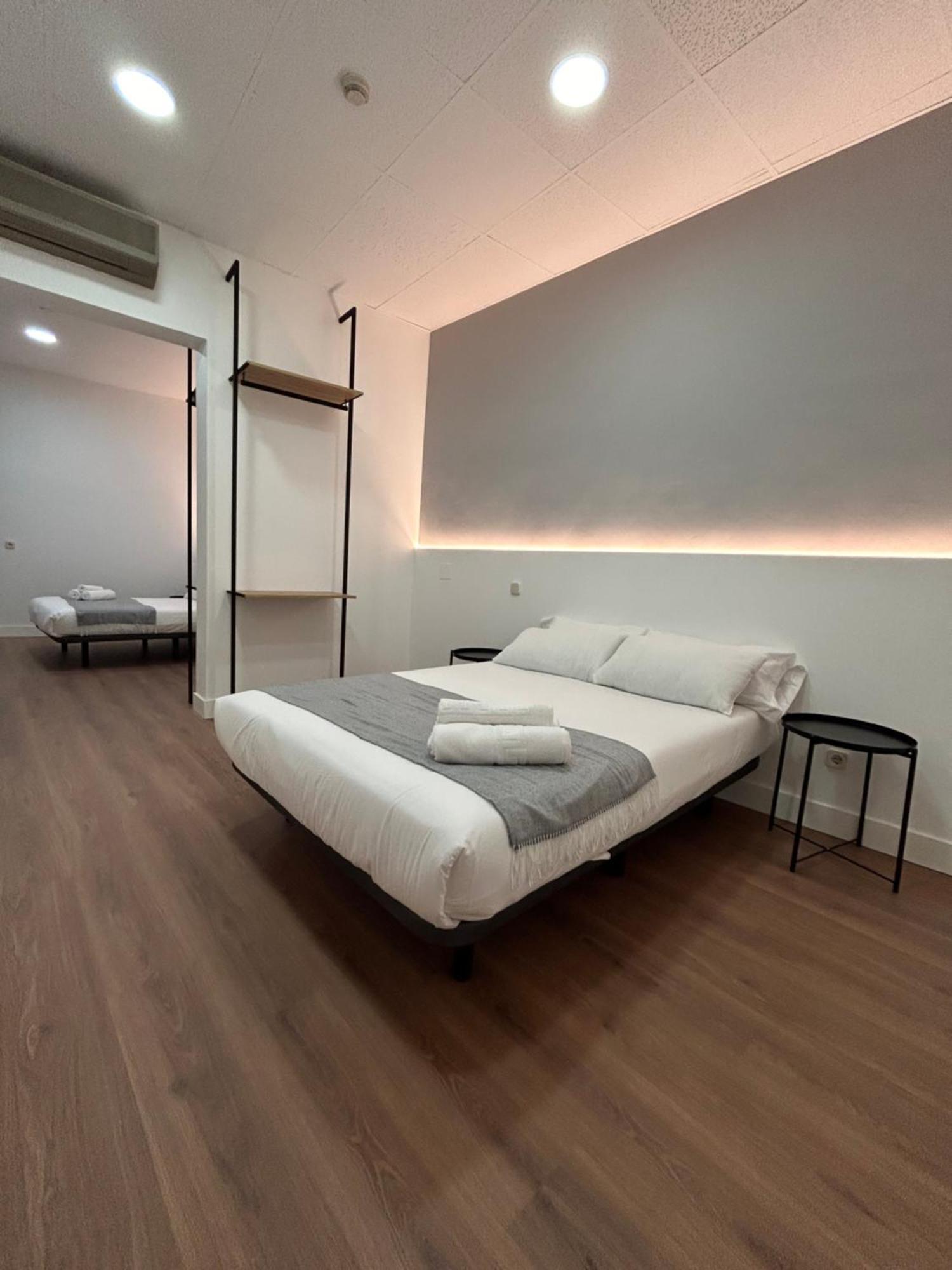 H21 Rooms Madrid Exterior foto