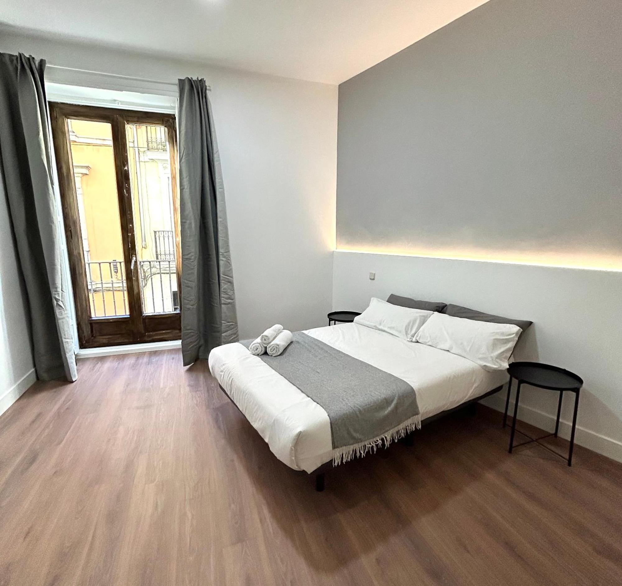 H21 Rooms Madrid Exterior foto
